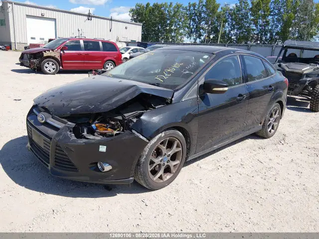 1FADP3F22EL124693 — 2014 Ford Focus SE, фото 2 с аукциона IAAI 13.10.2026, Передняя часть