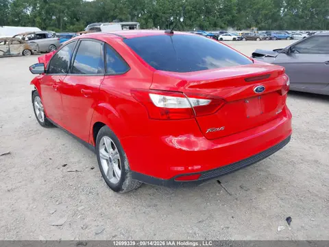 2014 Ford FOCUS SE VIN 1FADP3F25EL352624 фото 3