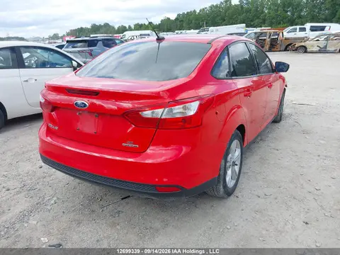 2014 Ford FOCUS SE VIN 1FADP3F25EL352624 фото 4