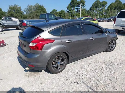 2014 Ford FOCUS SE VIN 1FADP3K26EL414893 фото 4