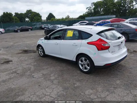 2014 Ford FOCUS SE VIN 1FADP3K21EL312675 фото 3