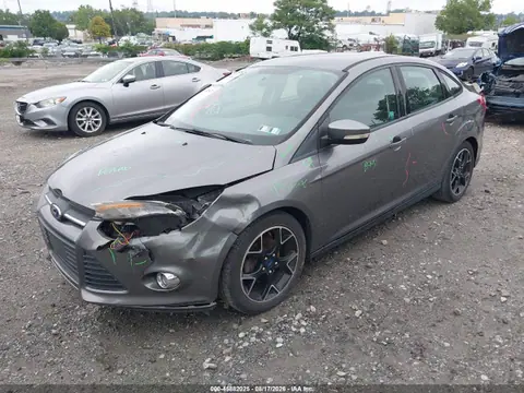 2014 Ford FOCUS SE VIN 1FADP3F2XEL201715 фото 2