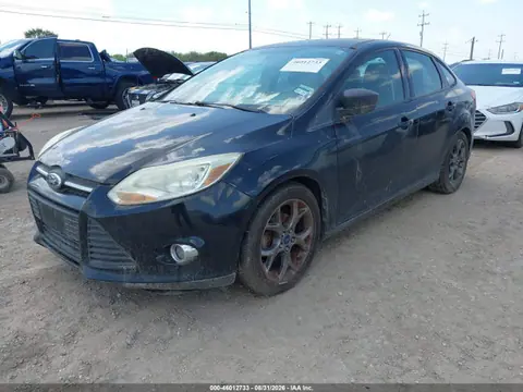 2014 Ford FOCUS SE VIN 1FADP3F27EL309936 фото 2