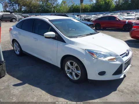 1FADP3F25EL103627 — 2014 Ford Focus SE, Естественный износ (Normal Wear & Tear), фото до ремонта