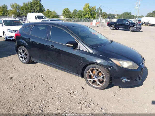 2014 Ford FOCUS SE VIN 1FADP3K23EL326450 фото 1