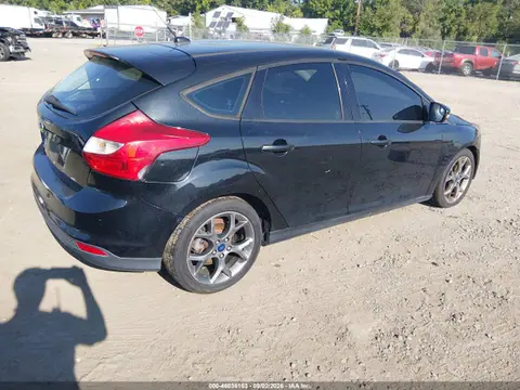 2014 Ford FOCUS SE VIN 1FADP3K23EL326450 фото 4