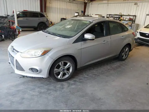 2014 Ford FOCUS SE VIN 1FADP3F27EL420518 фото 2