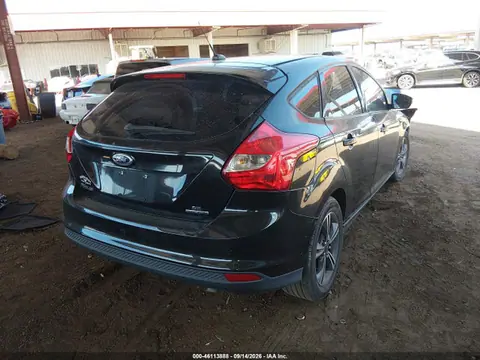 2014 Ford FOCUS SE VIN 1FADP3K29EL300290 фото 4