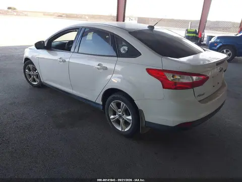 2014 Ford FOCUS SE VIN 1FADP3F21EL375527 фото 3