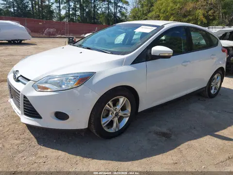 2014 Ford FOCUS SE VIN 1FADP3K2XEL286612 фото 2