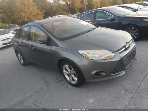 1FADP3F20EL207877 — 2014 Ford Focus SE, Естественный износ (Normal Wear & Tear), фото до ремонта
