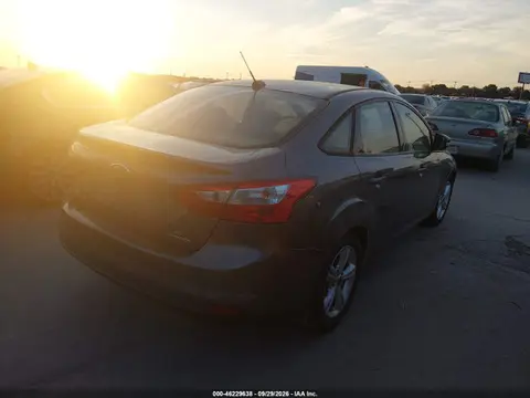 2014 Ford FOCUS SE VIN 1FADP3F20EL207877 фото 4