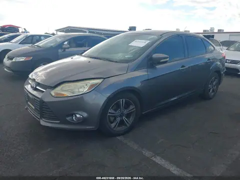 2014 Ford FOCUS SE VIN 1FADP3F28EL317124 фото 2