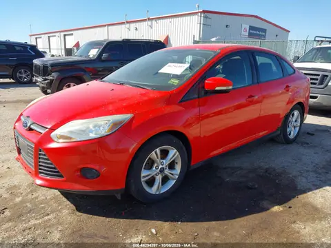 2014 Ford FOCUS SE VIN 1FADP3F29EL178539 фото 2