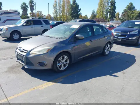 2014 Ford FOCUS SE VIN 1FADP3F28EL222188 фото 2