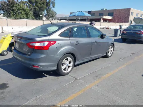 2014 Ford FOCUS SE VIN 1FADP3F28EL222188 фото 4