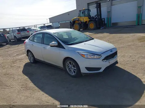 2015 Ford FOCUS SE VIN 1FADP3F25FL370526 фото 1