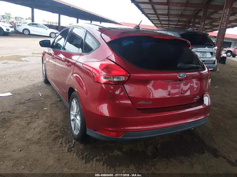 2015 Ford FOCUS SE VIN 1FADP3K27FL358318 фото 3