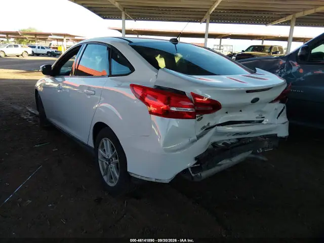 1FADP3F21FL232207 — 2015 Ford Focus SE, фото 3 с аукциона IAAI 13.10.2026, Задняя часть