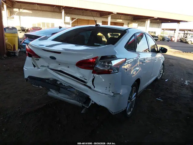 1FADP3F21FL232207 — 2015 Ford Focus SE, фото 4 с аукциона IAAI 13.10.2026, Задняя часть