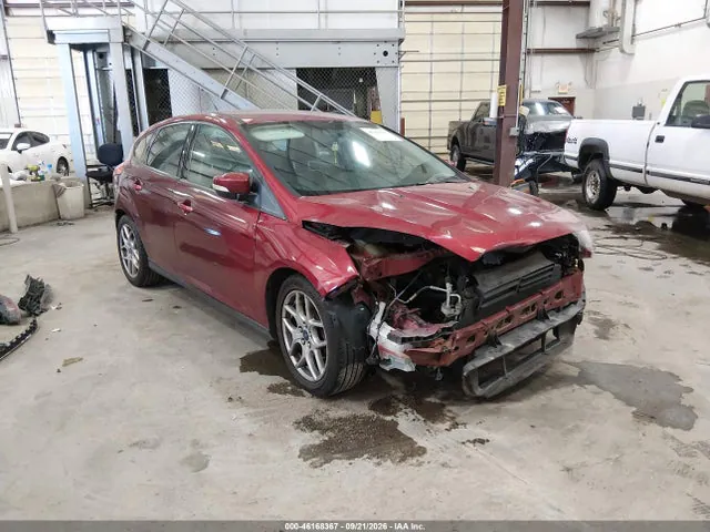 2015 Ford FOCUS SE VIN 1FADP3K20FL275197 фото 1