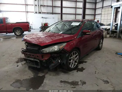 2015 Ford FOCUS SE VIN 1FADP3K20FL275197 фото 2