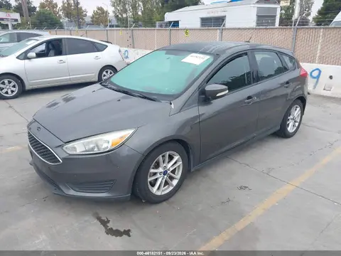 2015 Ford FOCUS SE VIN 1FADP3K24FL289121 фото 2