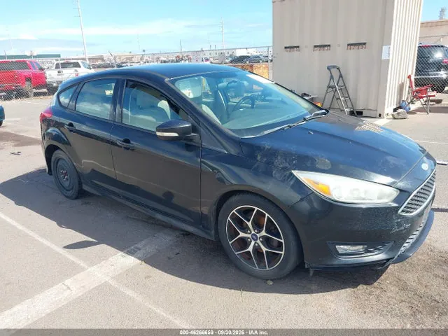 2015 Ford FOCUS SE VIN 1FADP3K23FL253162 фото 1