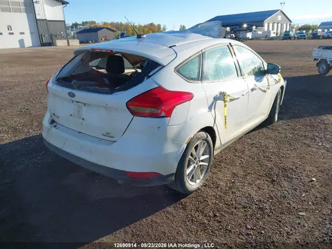 2016 Ford FOCUS SE VIN 1FADP3K20GL400295 фото 4