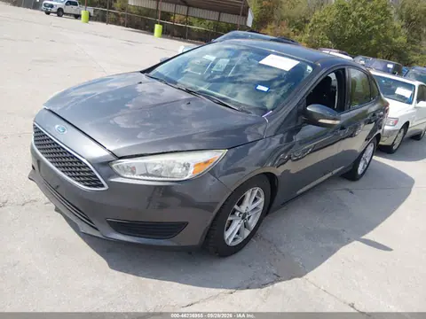 2016 Ford FOCUS SE VIN 1FADP3F22GL221184 фото 2