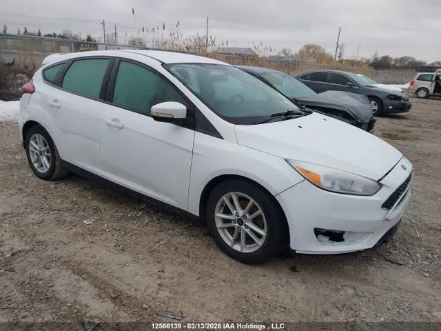 2017 Ford FOCUS SE VIN 1FADP3K27HL326228 фото 1