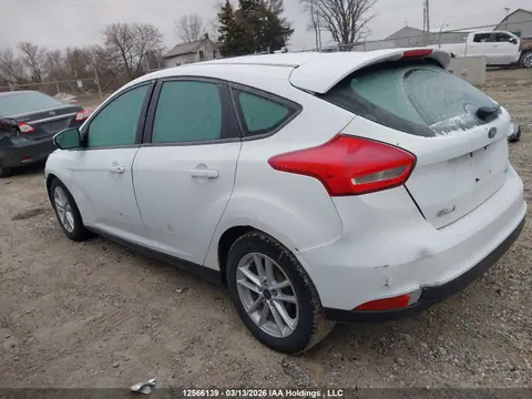 2017 Ford FOCUS SE VIN 1FADP3K27HL326228 фото 3