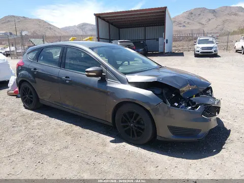 2017 Ford FOCUS SE VIN 1FADP3K24HL239547 фото 1