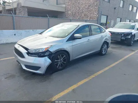 2017 Ford FOCUS SE VIN 1FADP3F29HL300157 фото 2