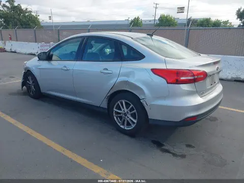 2017 Ford FOCUS SE VIN 1FADP3F29HL300157 фото 3