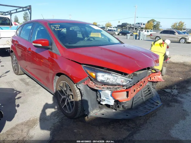 2018 Ford FOCUS SEL VIN 1FADP3M28JL304516 фото 1