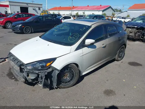 2016 Ford Focus St St VIN 1FADP3L96GL366472 фото 2