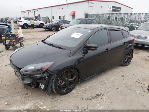 2014 Ford FOCUS ST VIN 1FADP3L95EL461067 фото 2