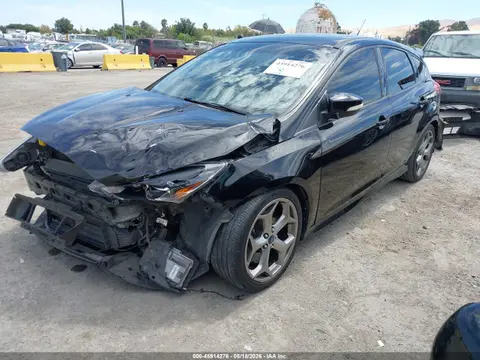 2016 Ford FOCUS ST VIN 1FADP3L99GL203640 фото 2