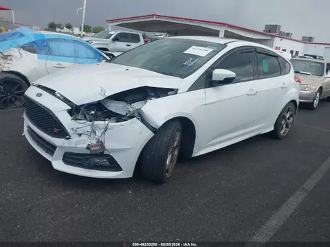 2017 Ford FOCUS ST VIN 1FADP3L95HL299879 фото 2