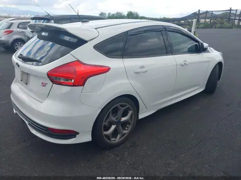 2017 Ford FOCUS ST VIN 1FADP3L95HL299879 фото 4