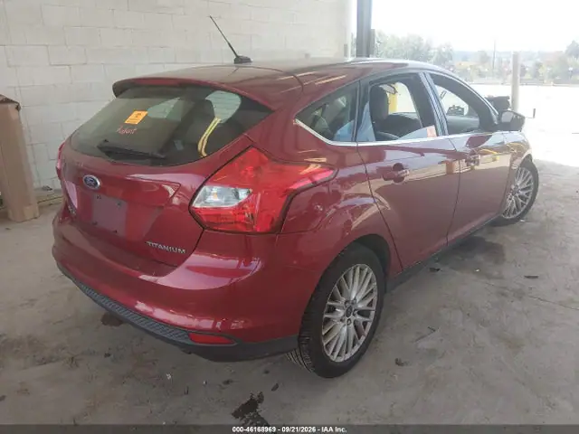 1FADP3N28EL144724 — 2014 Ford Focus Titanium, фото 4 с аукциона IAAI 14.10.2026, Передняя часть