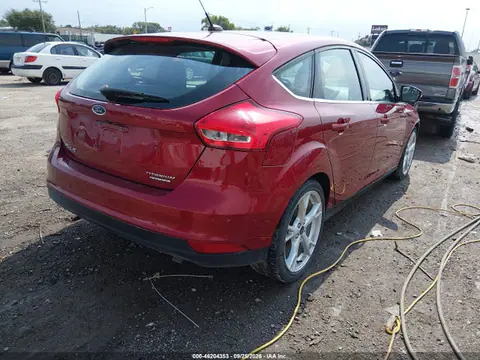 2016 Ford Focus Titanium VIN 1FADP3N25GL319126 фото 4