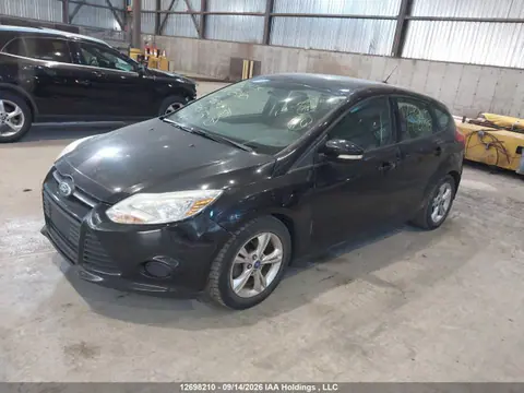 2014 Ford Focus VIN 1FADP3K28EL120248 фото 2