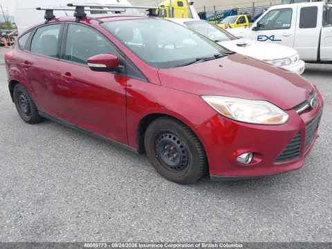 1FADP3K29EL358450 — 2014 Ford Focus, Передняя часть слева (Left Front), фото до ремонта