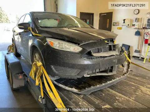 1FADP3K21FL371291 — 2015 Ford Focus, Передний левый, фото до ремонта