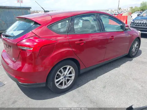2015 Ford FOCUS SE VIN 1FADP3K29FL378196 фото 4