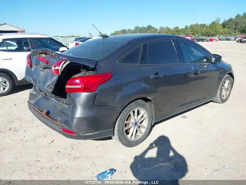 2016 Ford Focus VIN 1FADP3F23GL323139 фото 4