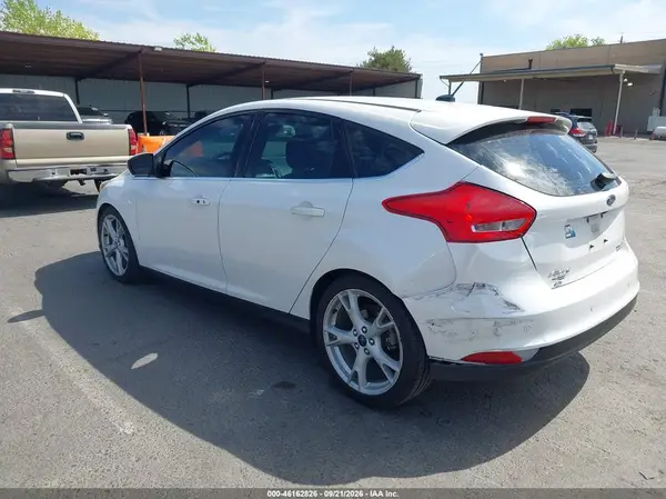 1FADP3N23GL212351 — 2016 Ford Focus, фото 3 с аукциона IAAI 30.09.2026, Задняя часть
