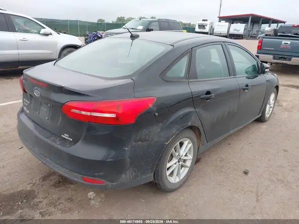 1FADP3F28GL238376 — 2016 Ford Focus, фото 4 с аукциона IAAI, Град